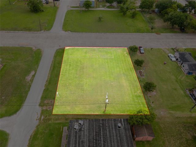 0 S Ave B, Freeport, TX 77541