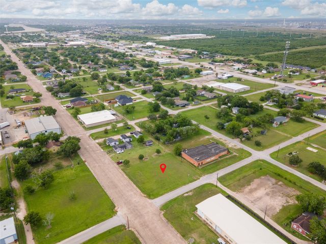 0 S Ave B, Freeport, TX 77541