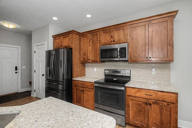 301 Hawthorne Circle, Gilbert, IA 50105