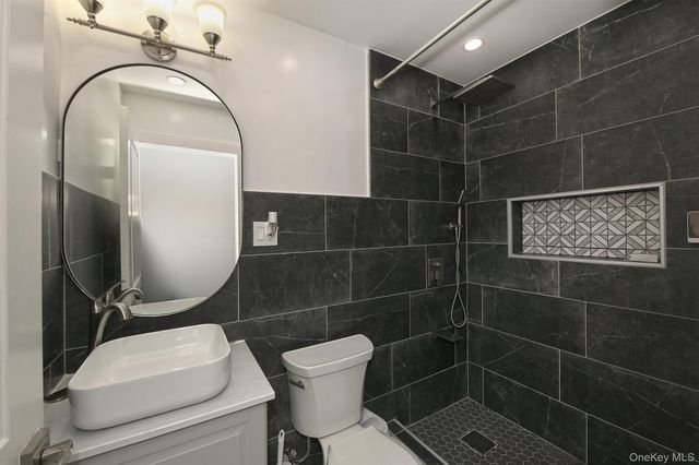 105 N Lewis Avenue, Lindenhurst, NY 11757