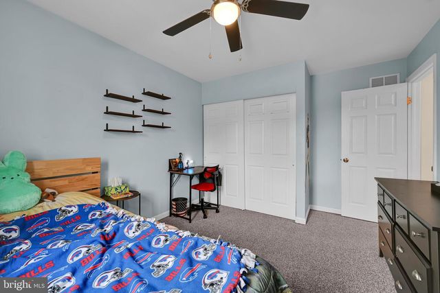 230 HOPE DR, Blandon, PA 19510