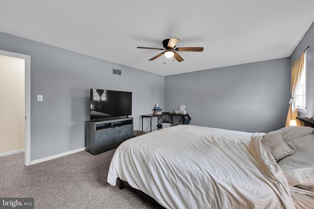230 HOPE DR, Blandon, PA 19510