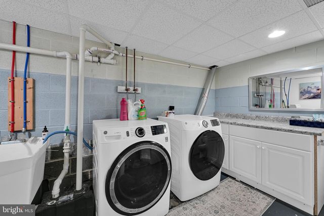 230 HOPE DR, Blandon, PA 19510