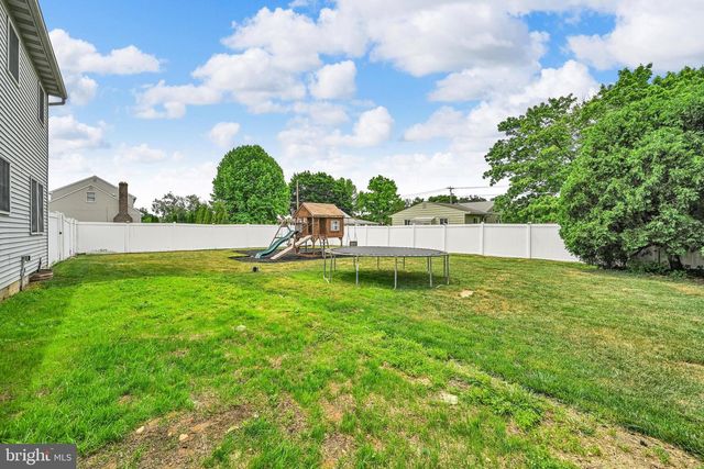 230 HOPE DR, Blandon, PA 19510