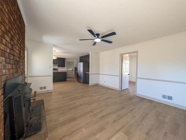 207 Old Salem Road, Moore, SC 29369