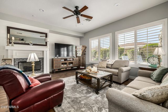 13318 W EL SUENO Court, Sun City West, AZ 85375