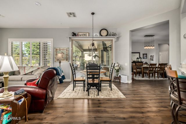 13318 W EL SUENO Court, Sun City West, AZ 85375