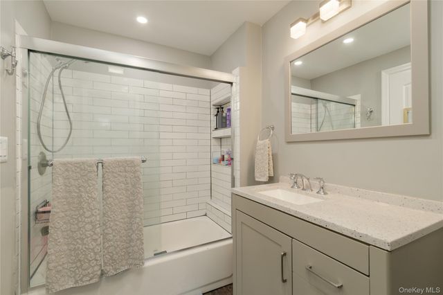 21 Wabil Road, Miller Place, NY 11764