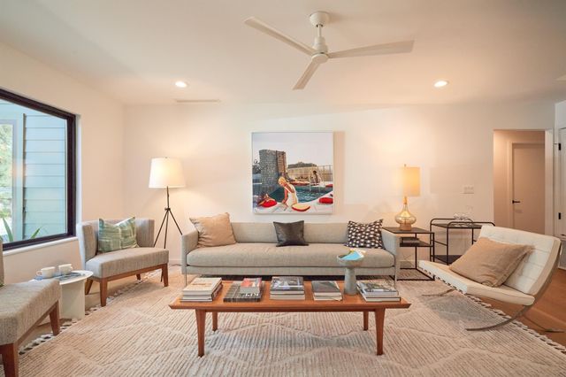 2703 Pegram Ave, Austin, TX 78757