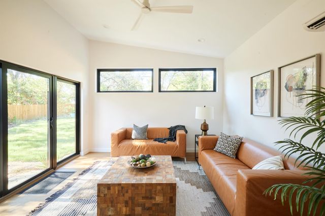 2703 Pegram Ave, Austin, TX 78757