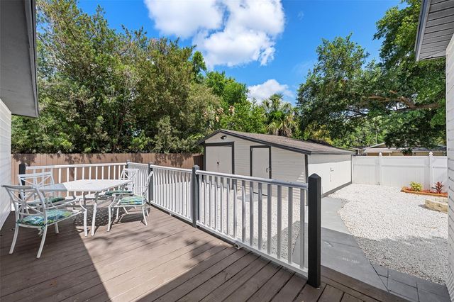 206 E NORTH STREET, Tampa, FL 33604