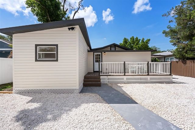206 E NORTH STREET, Tampa, FL 33604