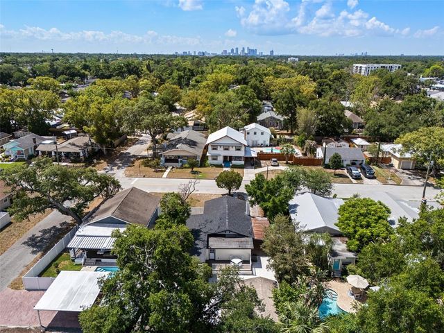 206 E NORTH STREET, Tampa, FL 33604