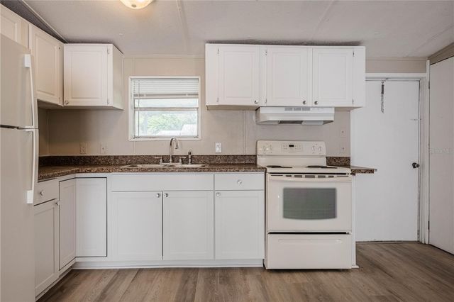 410 AVENUE A WAHNETA E, Winter Haven, FL 33880