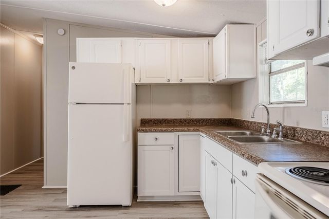 410 AVENUE A WAHNETA E, Winter Haven, FL 33880