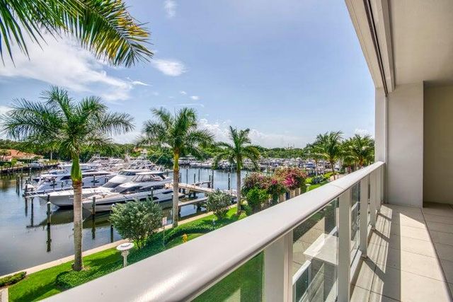 2700 Donald Ross Road 306, Palm Beach Gardens, FL 33410
