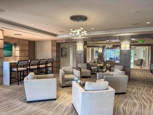 2700 Donald Ross Road 306, Palm Beach Gardens, FL 33410