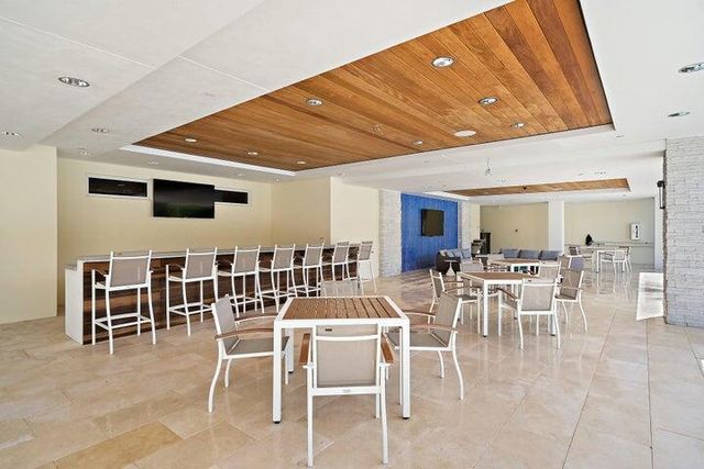 2700 Donald Ross Road 306, Palm Beach Gardens, FL 33410