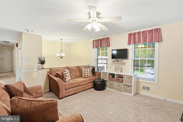 3140 APPLE CREEK LN, Waldorf, MD 20603
