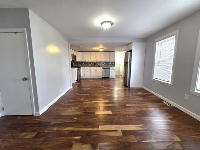 69 Pratt St 1, Avon, MA 02322