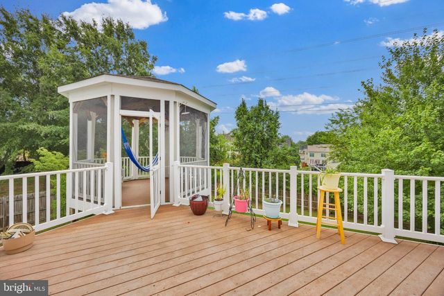 3379 OAKHAM DR, Triangle, VA 22172