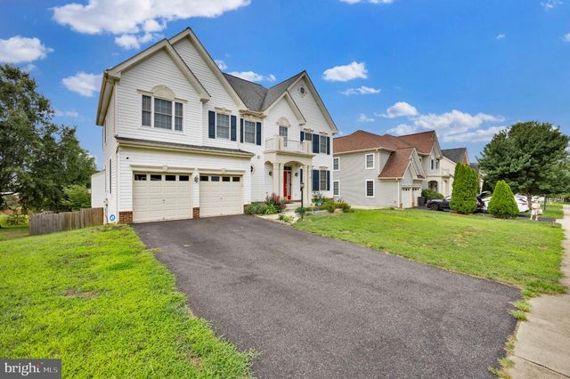 3379 OAKHAM DR, Triangle, VA 22172