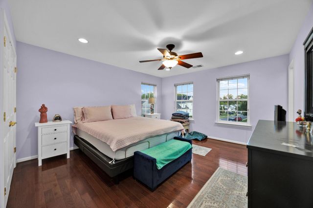 3379 OAKHAM DR, Triangle, VA 22172
