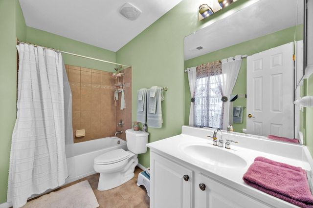 3379 OAKHAM DR, Triangle, VA 22172