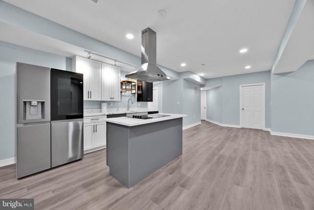 3379 OAKHAM DR, Triangle, VA 22172