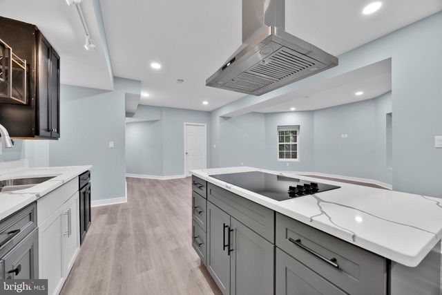 3379 OAKHAM DR, Triangle, VA 22172
