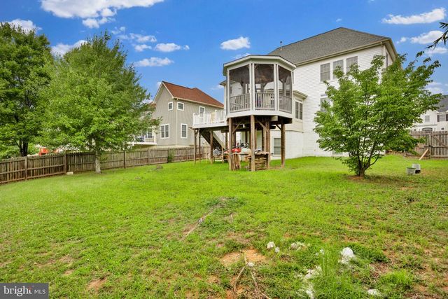 3379 OAKHAM DR, Triangle, VA 22172
