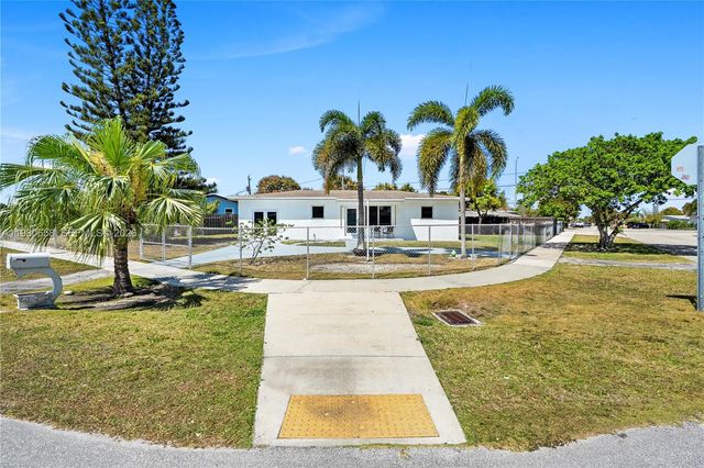 11805 SW 185th St, Miami, FL 33177