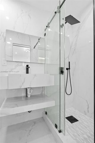 11805 SW 185th St, Miami, FL 33177