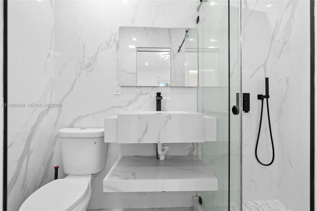 11805 SW 185th St, Miami, FL 33177