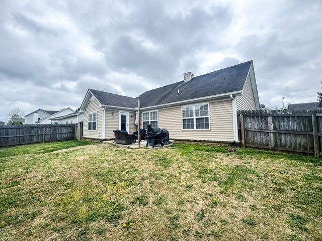 3326 Velvet Ct, Murfreesboro, TN 37128