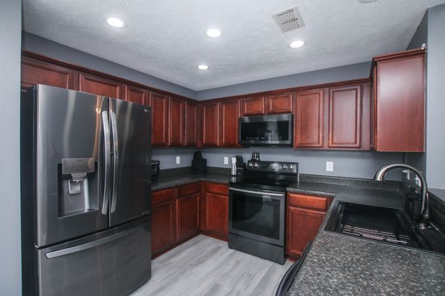 3326 Velvet Ct, Murfreesboro, TN 37128