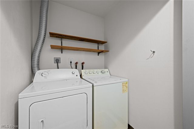 16395 Heather Lane, Middleburg Heights, OH 44130