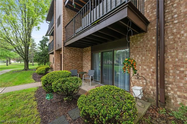 16395 Heather Lane, Middleburg Heights, OH 44130