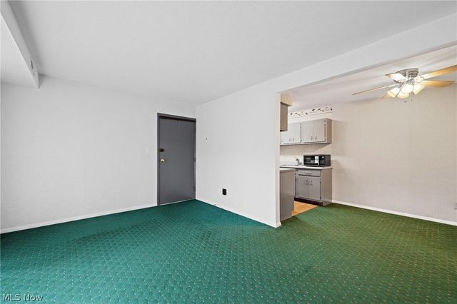 16395 Heather Lane, Middleburg Heights, OH 44130