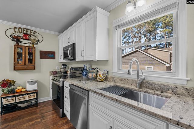 208 Lakeside Drive, Chapin, SC 29036