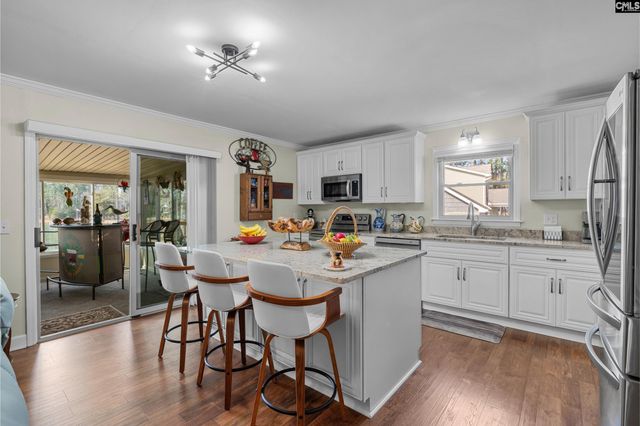 208 Lakeside Drive, Chapin, SC 29036