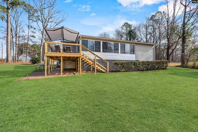 208 Lakeside Drive, Chapin, SC 29036