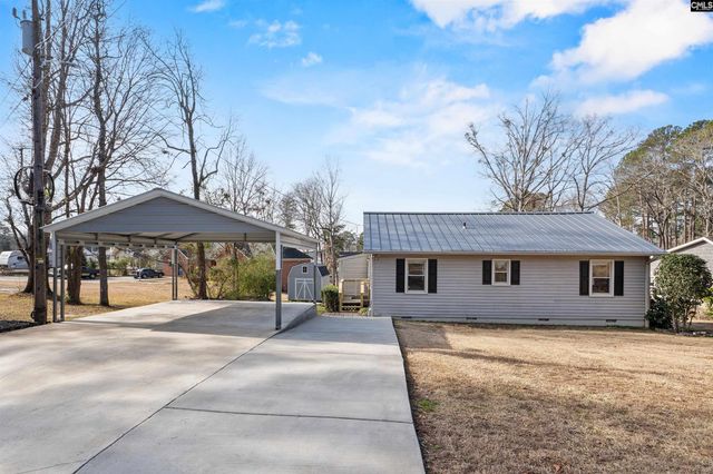 208 Lakeside Drive, Chapin, SC 29036
