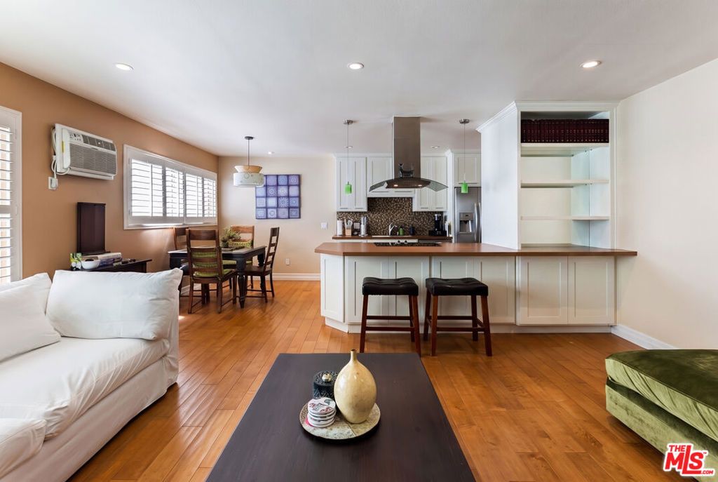 960 Larrabee Street 124, West Hollywood, CA 90069 — photo 3