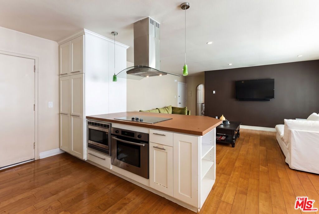 960 Larrabee Street 124, West Hollywood, CA 90069 — photo 5