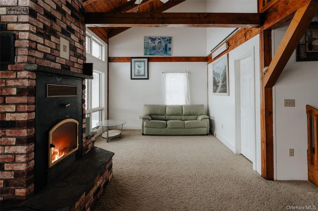 26 Beckys Hill Road, Hurleyville, NY 12747