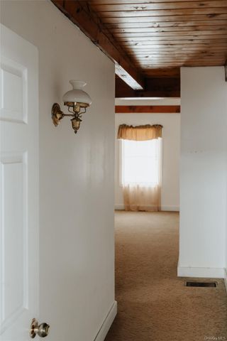 26 Beckys Hill Road, Hurleyville, NY 12747