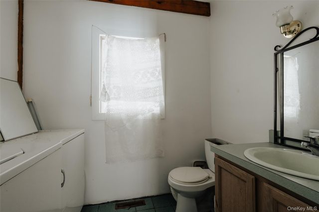 26 Beckys Hill Road, Hurleyville, NY 12747