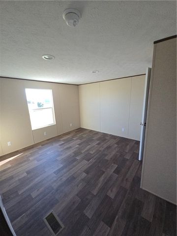 347 Hawkeye Lane, Harrison, AR 72601