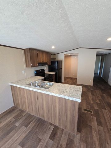 347 Hawkeye Lane, Harrison, AR 72601